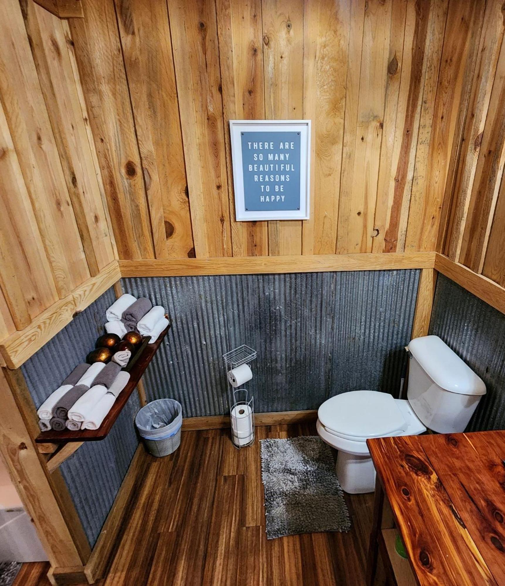 Unique Country Cabin Meets Farmhouse Modern!!! Mena Dış mekan fotoğraf
