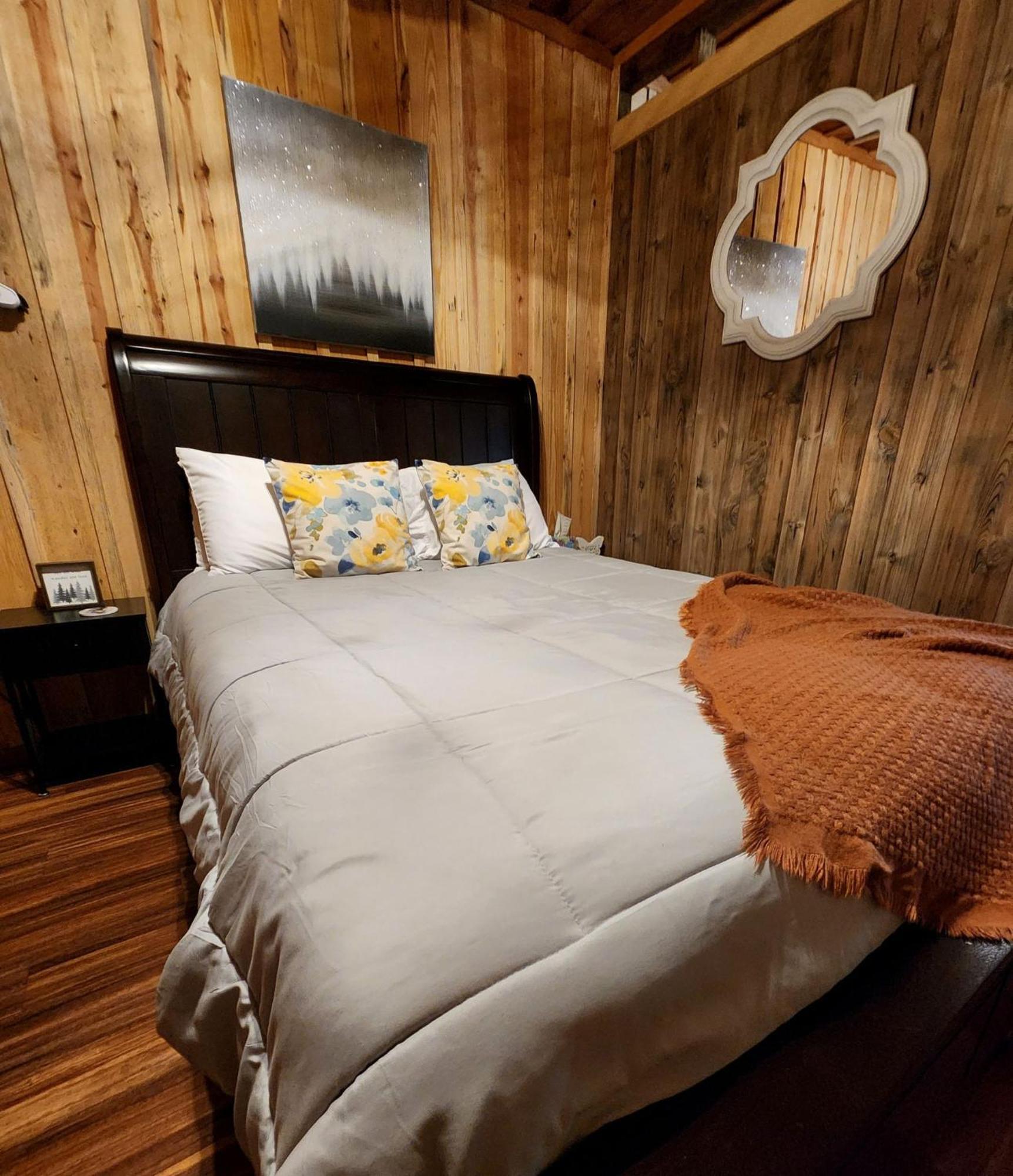 Unique Country Cabin Meets Farmhouse Modern!!! Mena Dış mekan fotoğraf