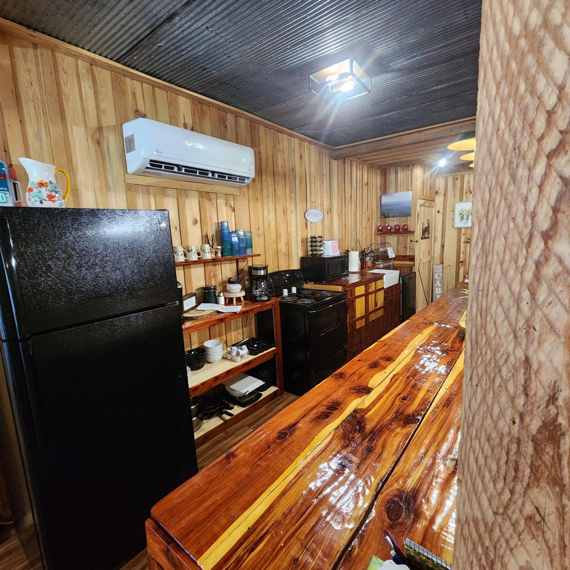Unique Country Cabin Meets Farmhouse Modern!!! Mena Dış mekan fotoğraf
