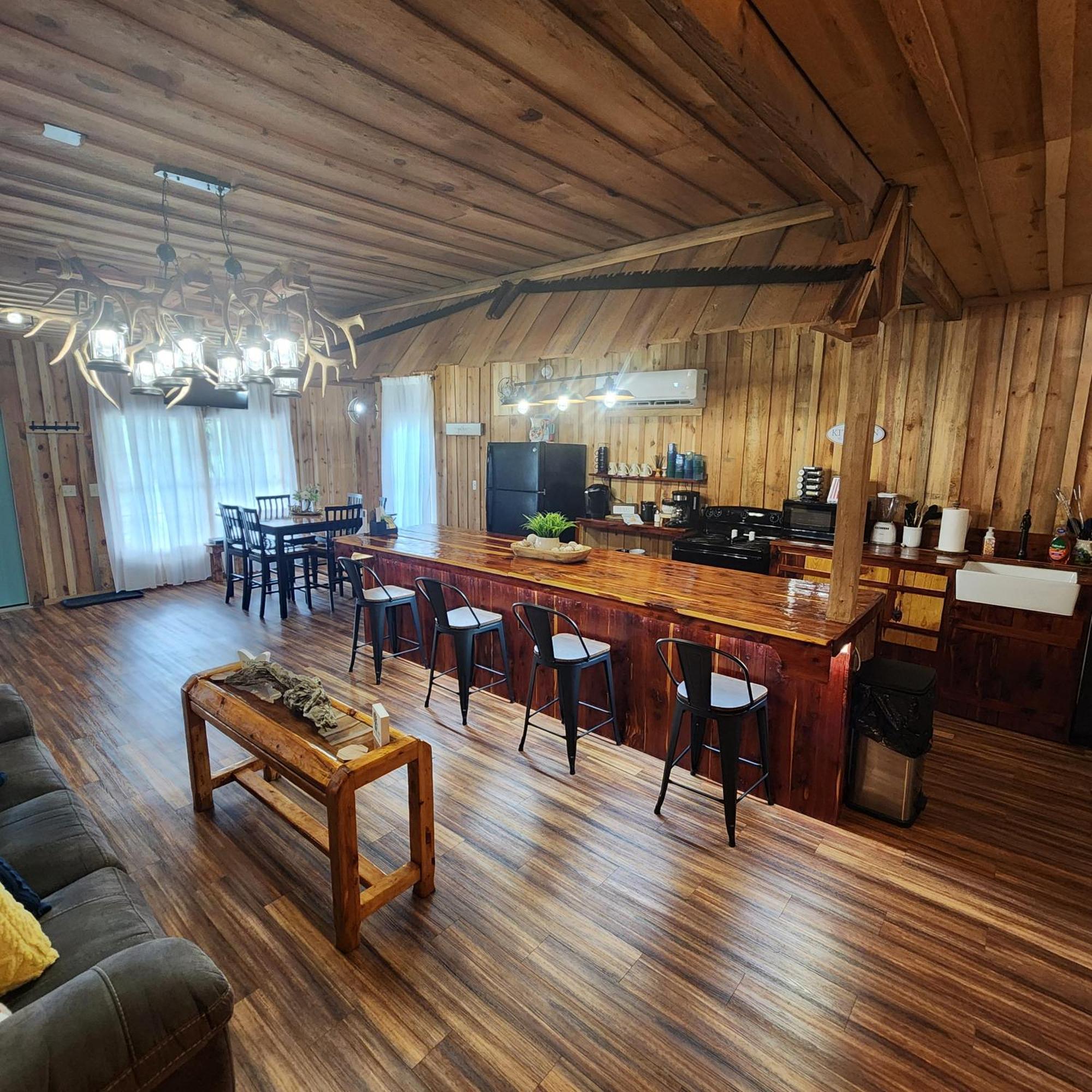 Unique Country Cabin Meets Farmhouse Modern!!! Mena Dış mekan fotoğraf