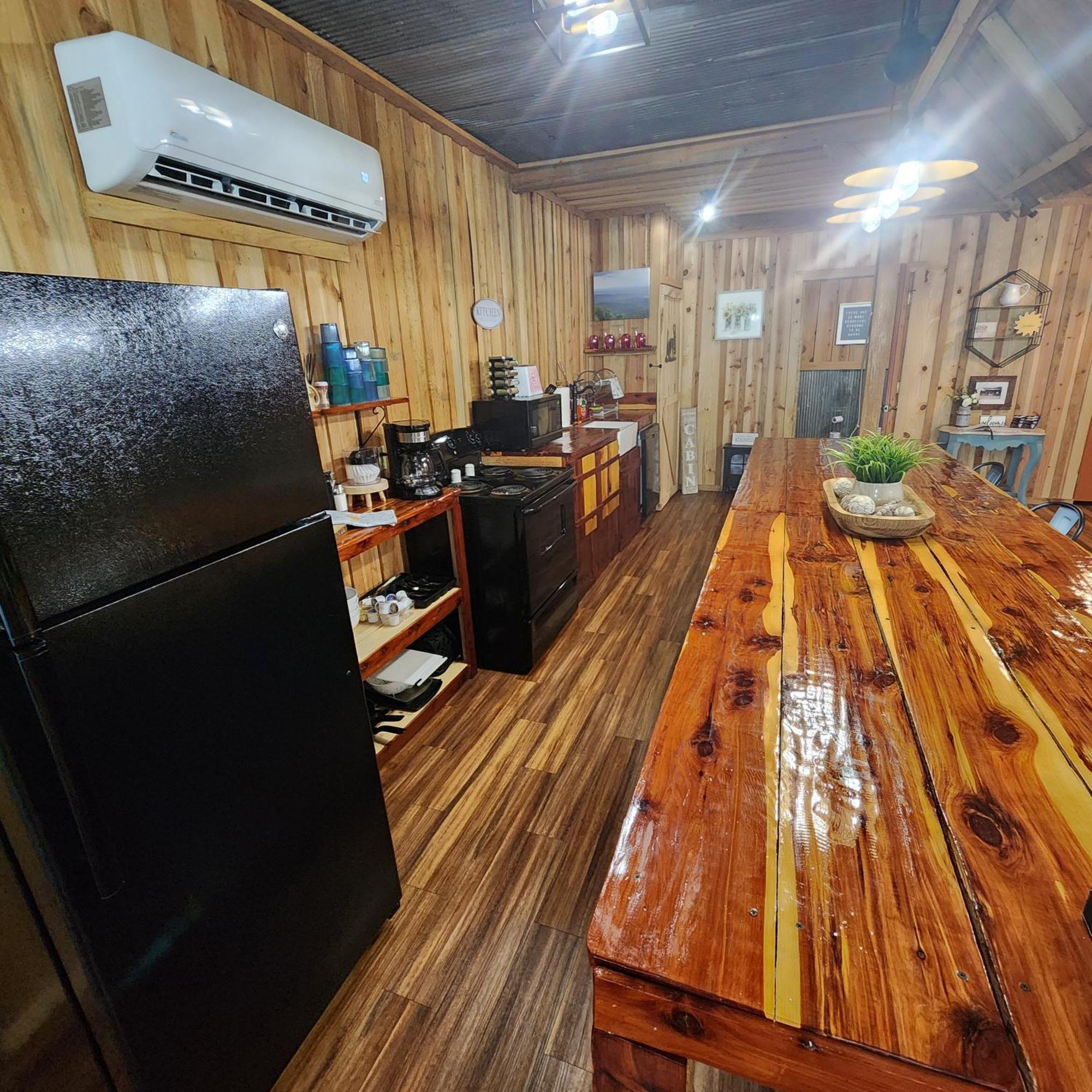 Unique Country Cabin Meets Farmhouse Modern!!! Mena Dış mekan fotoğraf
