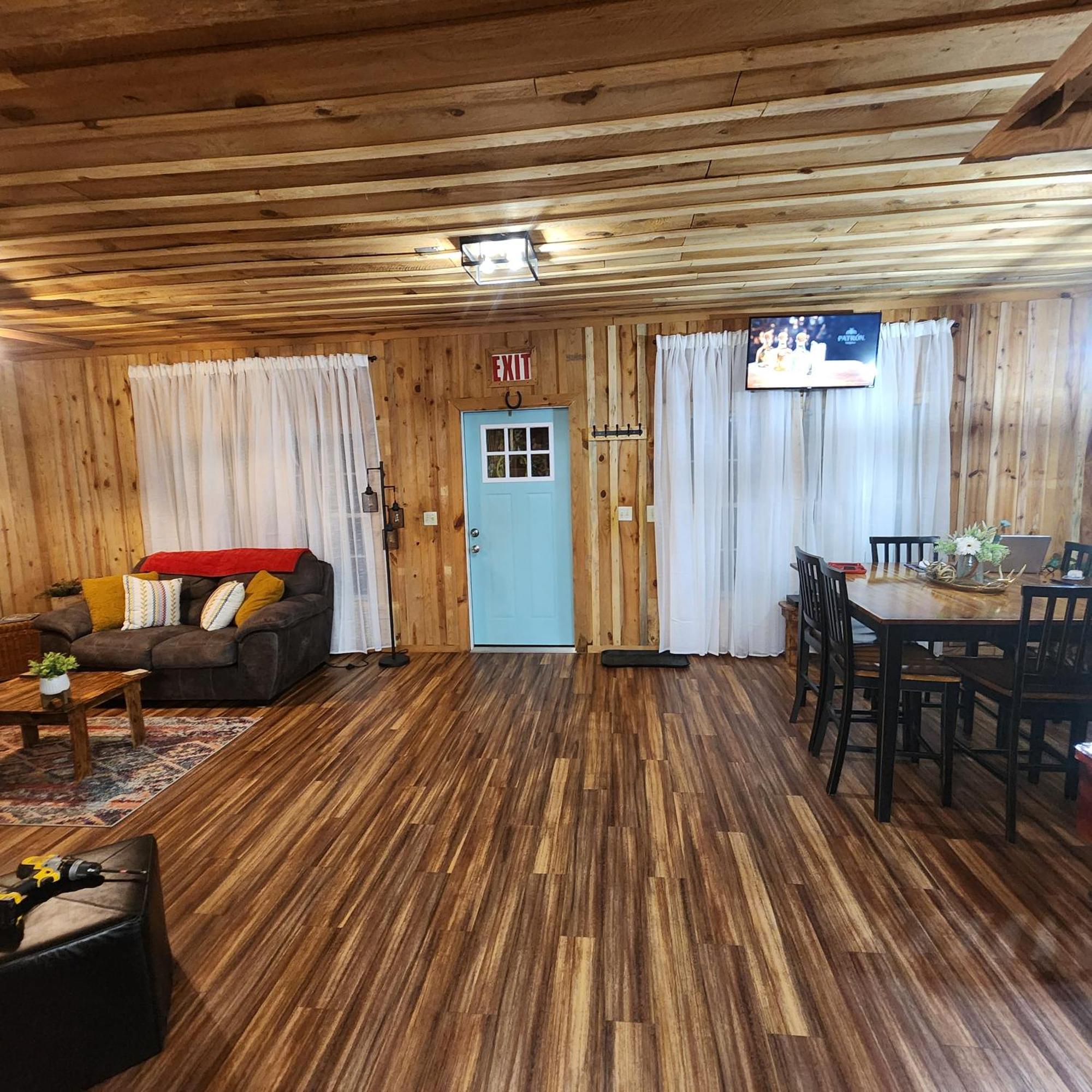 Unique Country Cabin Meets Farmhouse Modern!!! Mena Dış mekan fotoğraf